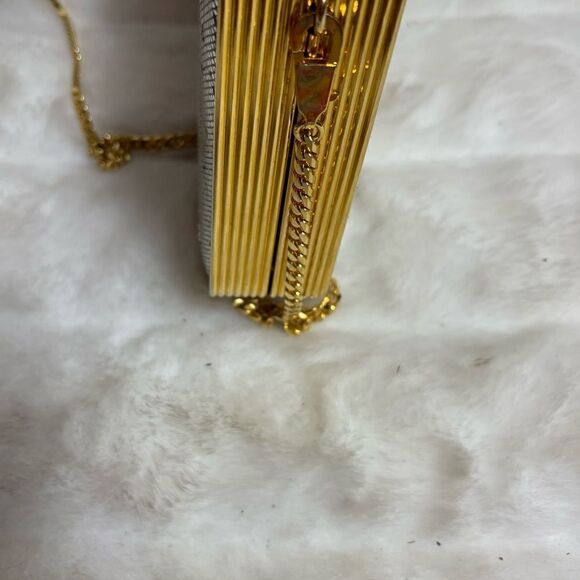 Sondra Roberts gold metallic faux snake skin box clutch with shoulder st… - Picture 4 of 9